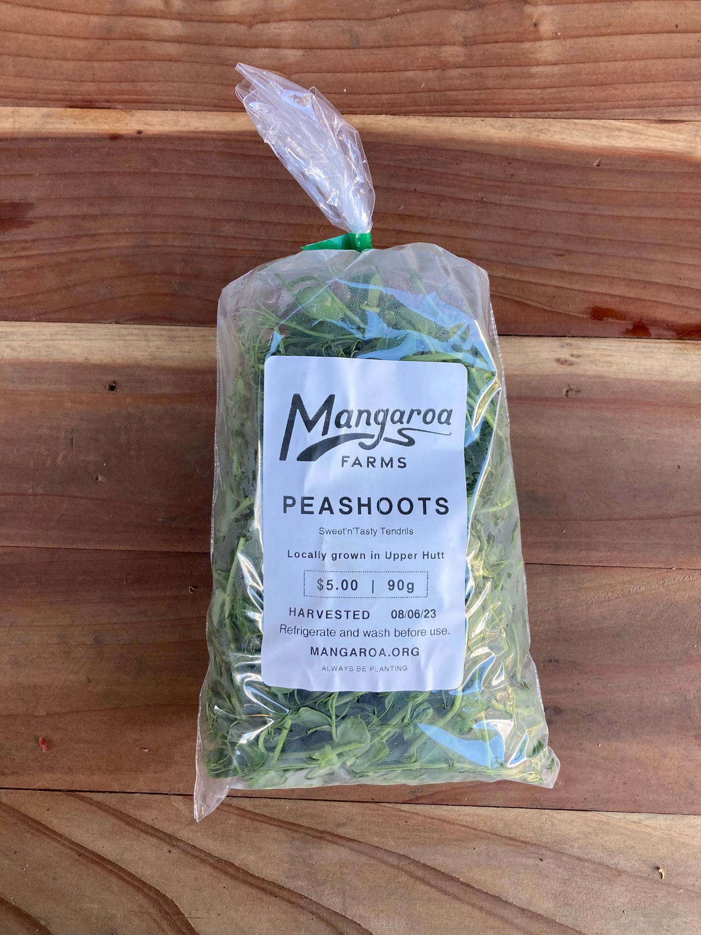 Mangaroa Farms Peashoots 80g